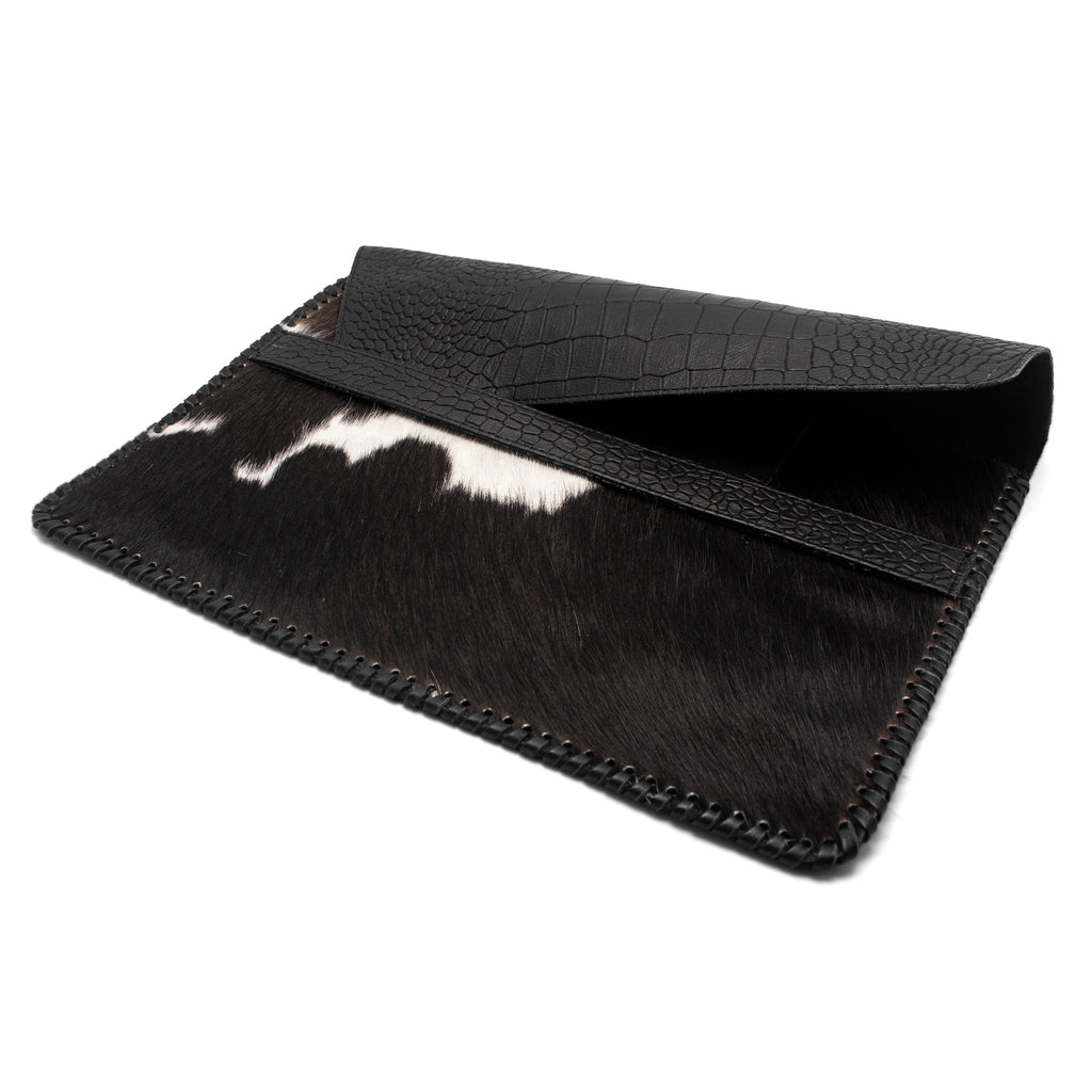Luxe Hide Sleeve – Premium Cowhide Leather MacBook & iPad Case-4